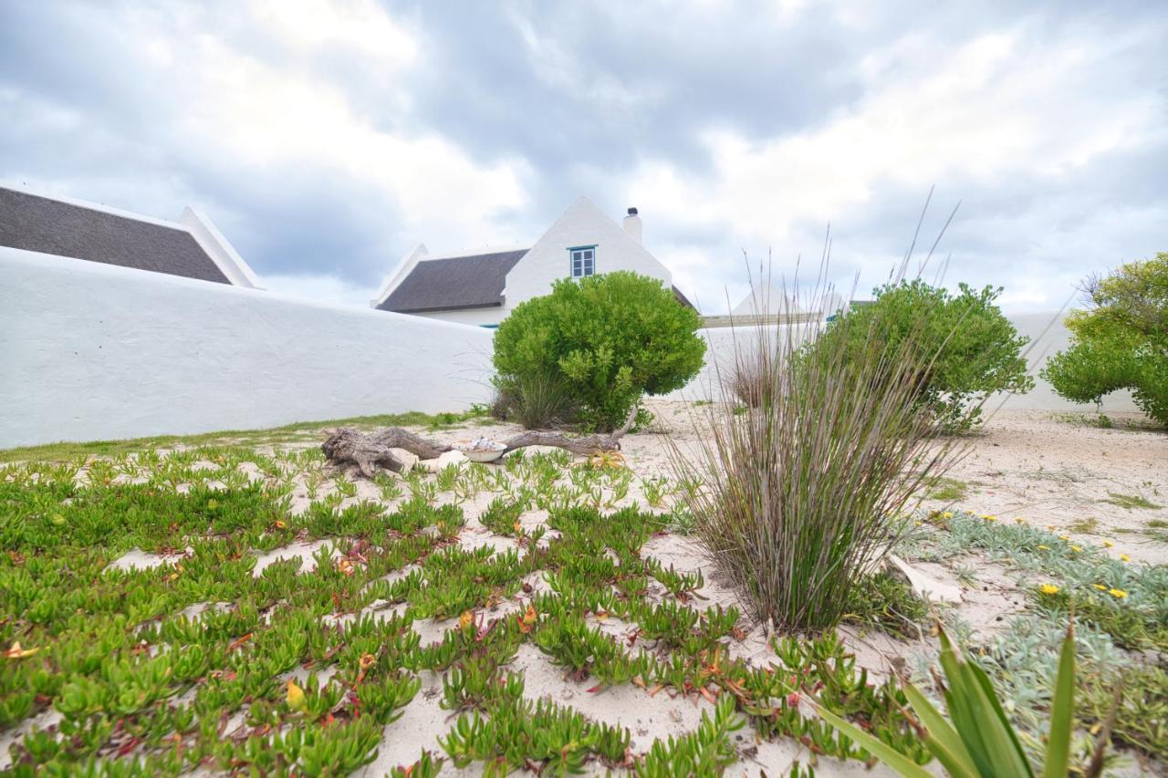Zuidste Huisie Fisherman's Cottage Struisbaai Buitenkant foto